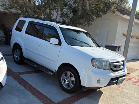 Used 2011 Honda Pilot EX-L image 4