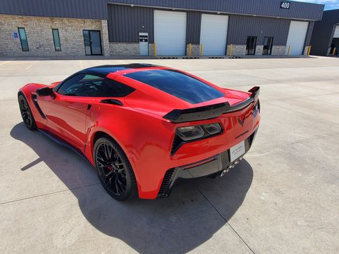 Used 2019 Chevrolet Corvette Z06 image 5
