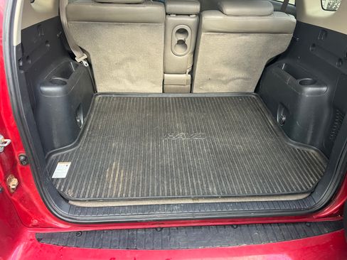 Used 2007 Toyota RAV4 Limited image 10