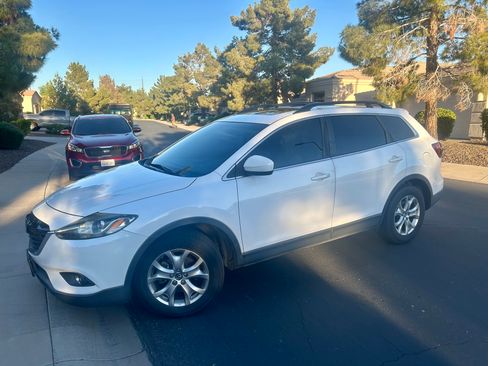 Used 2015 MAZDA CX-9 Touring w/ Touring Technology Package image 1