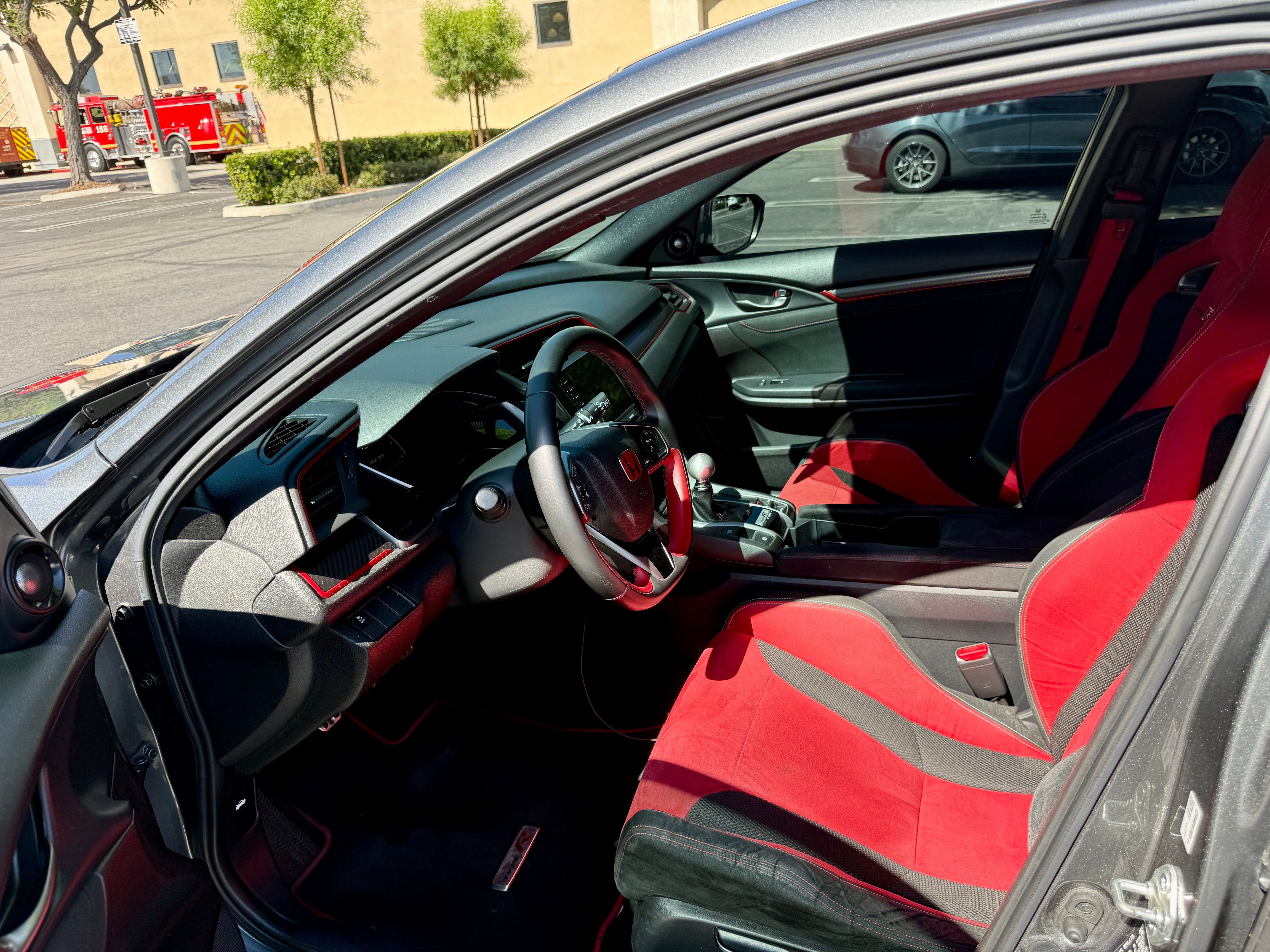 Used 2019 Honda Civic Type R image 14