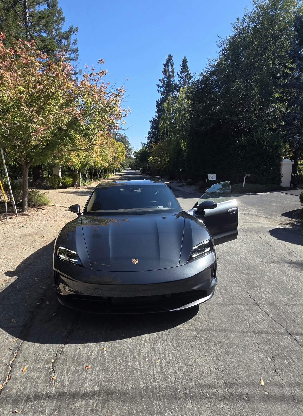 Used 2025 Porsche Taycan AWD/4WD image 10