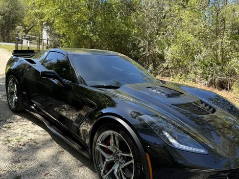 Used 2017 Chevrolet Corvette Z06 image 6