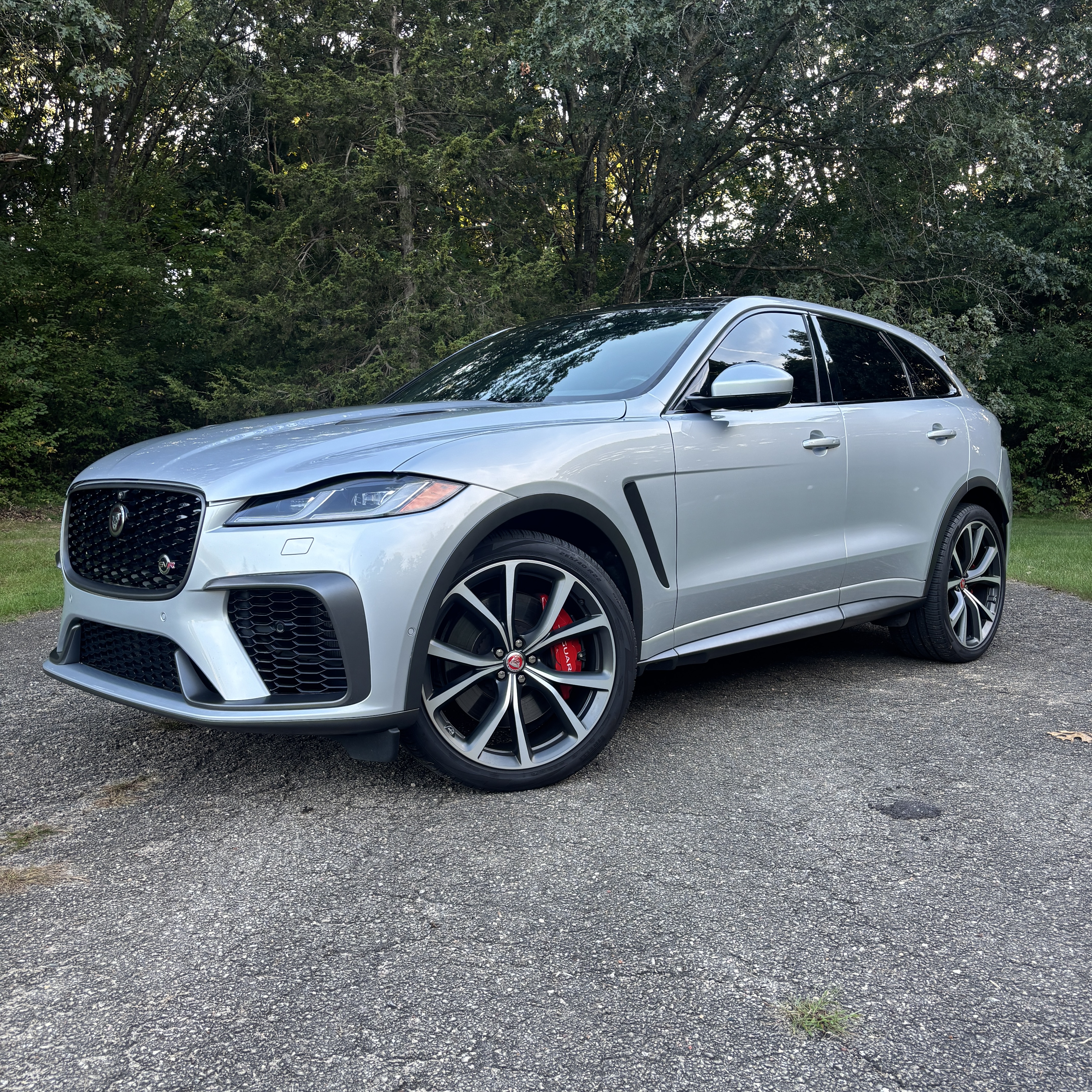Used 2021 Jaguar F-PACE SVR AWD/4WD image 1