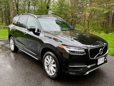 Used 2018 Volvo XC90 T6 Momentum w/ Convenience Package AWD/4WD image 1