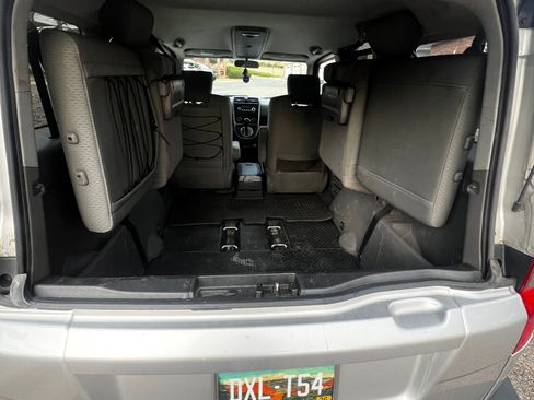 Used 2011 Honda Element EX image 9