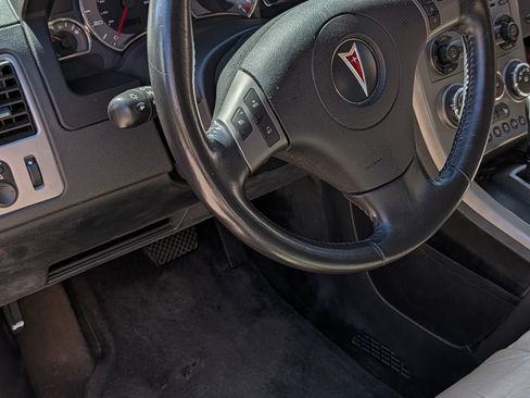 Used 2006 Pontiac Torrent 2WD w/ Preferred Package image 20