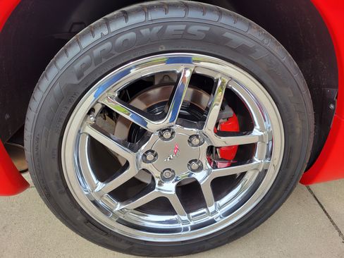 Used 2003 Chevrolet Corvette Z06 w/ Memory Package, 3 Drivers image 14