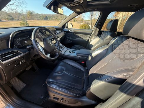 Used 2020 Hyundai Palisade Limited image 17