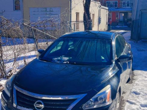 Used 2013 Nissan Altima 2.5 SV image 6