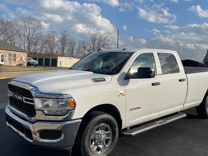 Used 2019 RAM 2500 Tradesman w/ Chrome Appearance Group