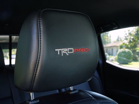 Used 2018 Toyota Tacoma TRD Pro image 23
