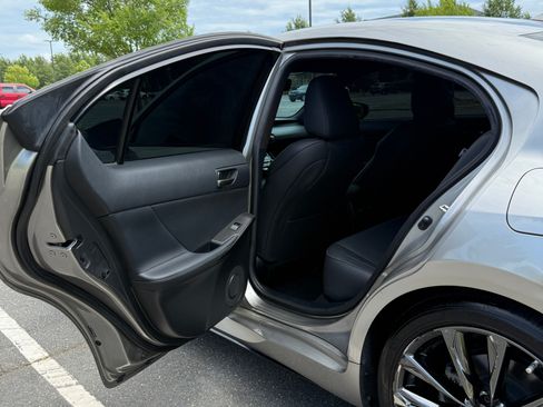 Used 2021 Lexus IS 350 F Sport w/ Navigation Package RWD image 17