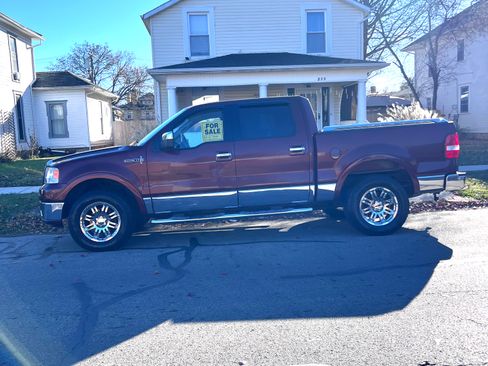 Used 2006 Lincoln Mark LT 4x4 image 1