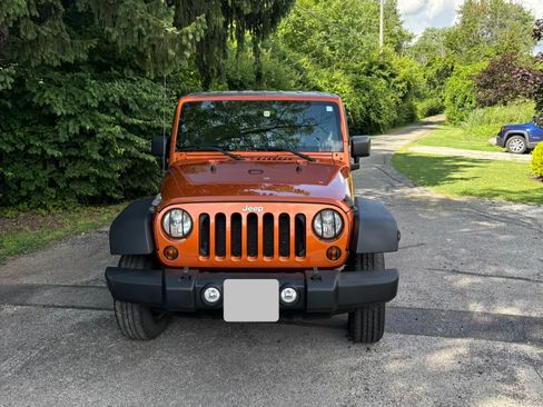 Used 2011 Jeep Wrangler Unlimited Sport AWD/4WD image 1