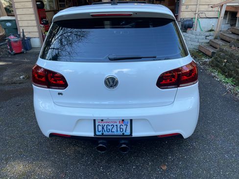 Used 2012 Volkswagen Golf R 2-Door image 4