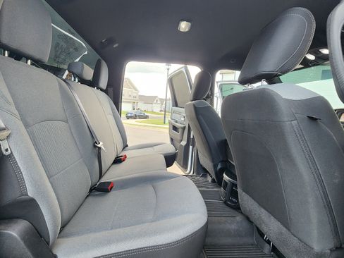 Used 2021 RAM 2500 Big Horn image 14