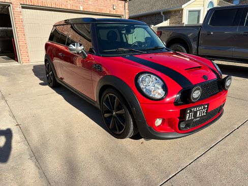 Used 2014 MINI Cooper Clubman S image 2