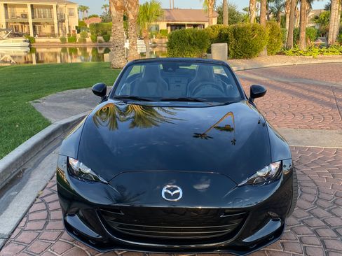 Used 2023 MAZDA MX-5 Miata Club w/ Brembo/BBS Recaro Package image 5