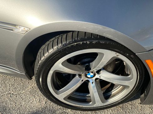 Used 2010 BMW 650i Convertible image 17