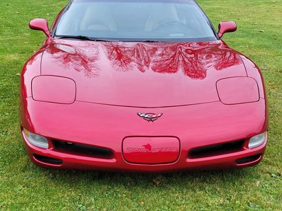 Used 2001 Chevrolet Corvette Coupe w/ Preferred Equipment Group2