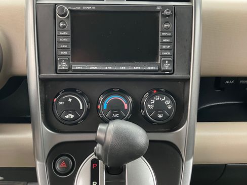 Used 2009 Honda Element EX image 18