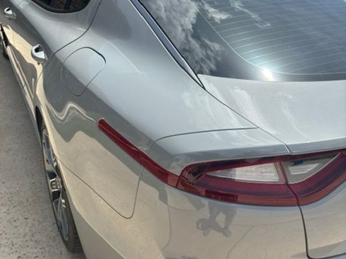 Used 2019 Kia Stinger GT1 RWD image 5