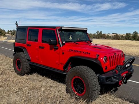 Used 2016 Jeep Wrangler Unlimited Rubicon image 1