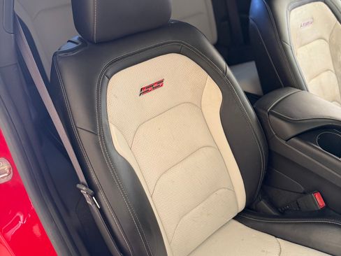 Used 2016 Chevrolet Camaro SS image 16