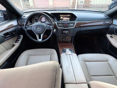 Used 2013 Mercedes-Benz E 350 Sedan image 9
