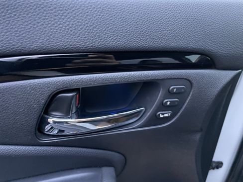 Used 2020 Honda Pilot Touring image 17