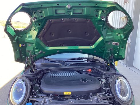 Used 2024 MINI Cooper SE FWD image 15