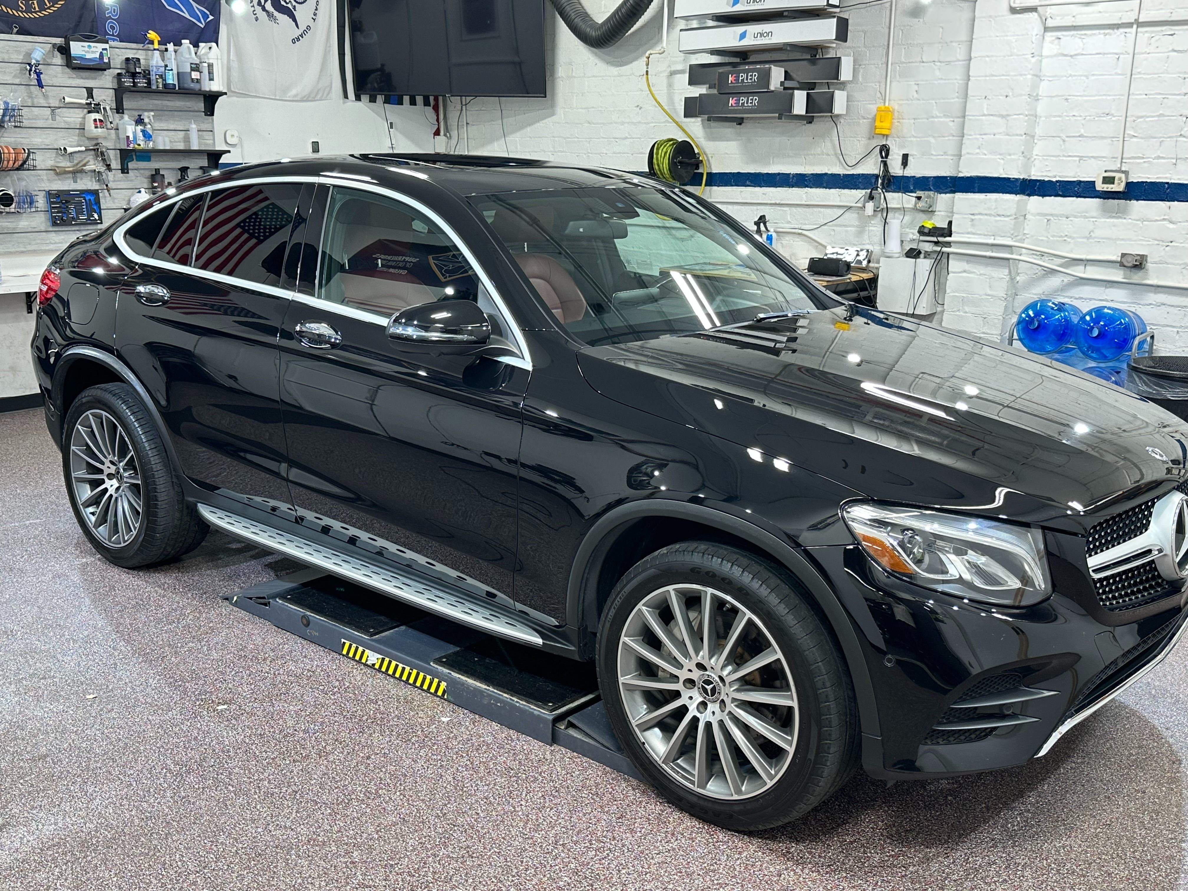 Used 2019 Mercedes-Benz GLC 300 4MATIC Coupe image 1