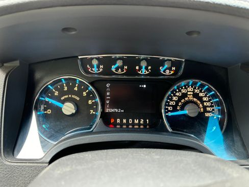 Used 2012 Ford F150 Lariat w/ Lariat Chrome Pkg image 9