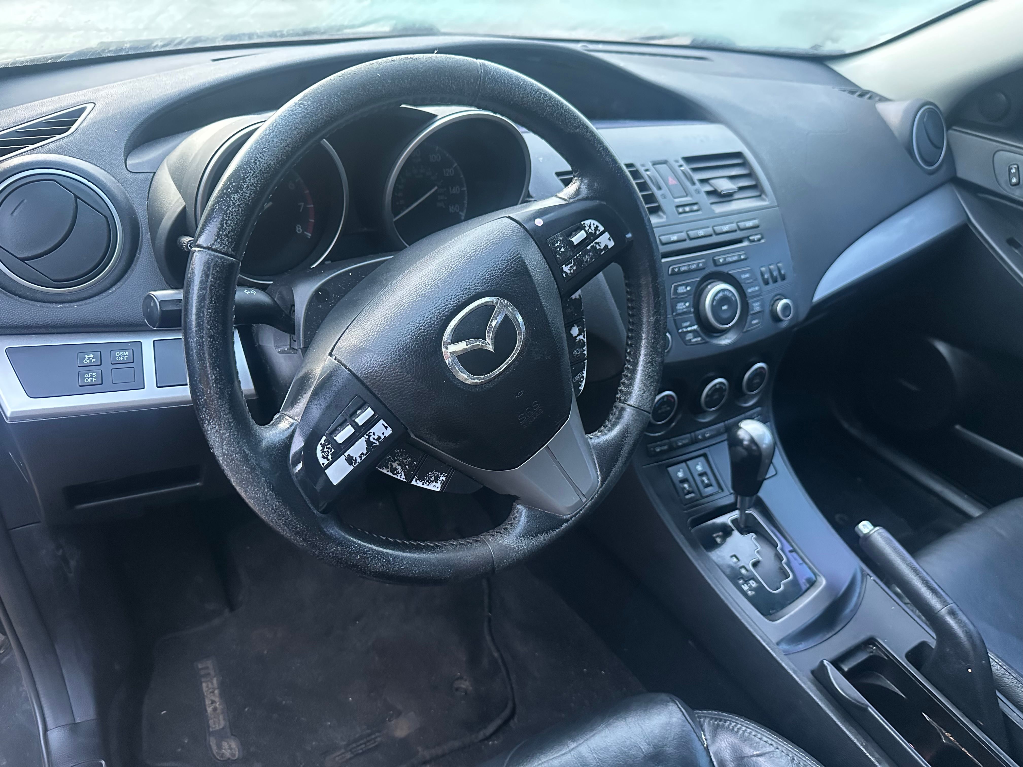 Used 2012 MAZDA MAZDA3 s Grand Touring w/ Tech Pkg FWD image 8
