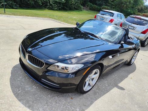 Used 2011 BMW Z4 sDrive30i RWD image 4