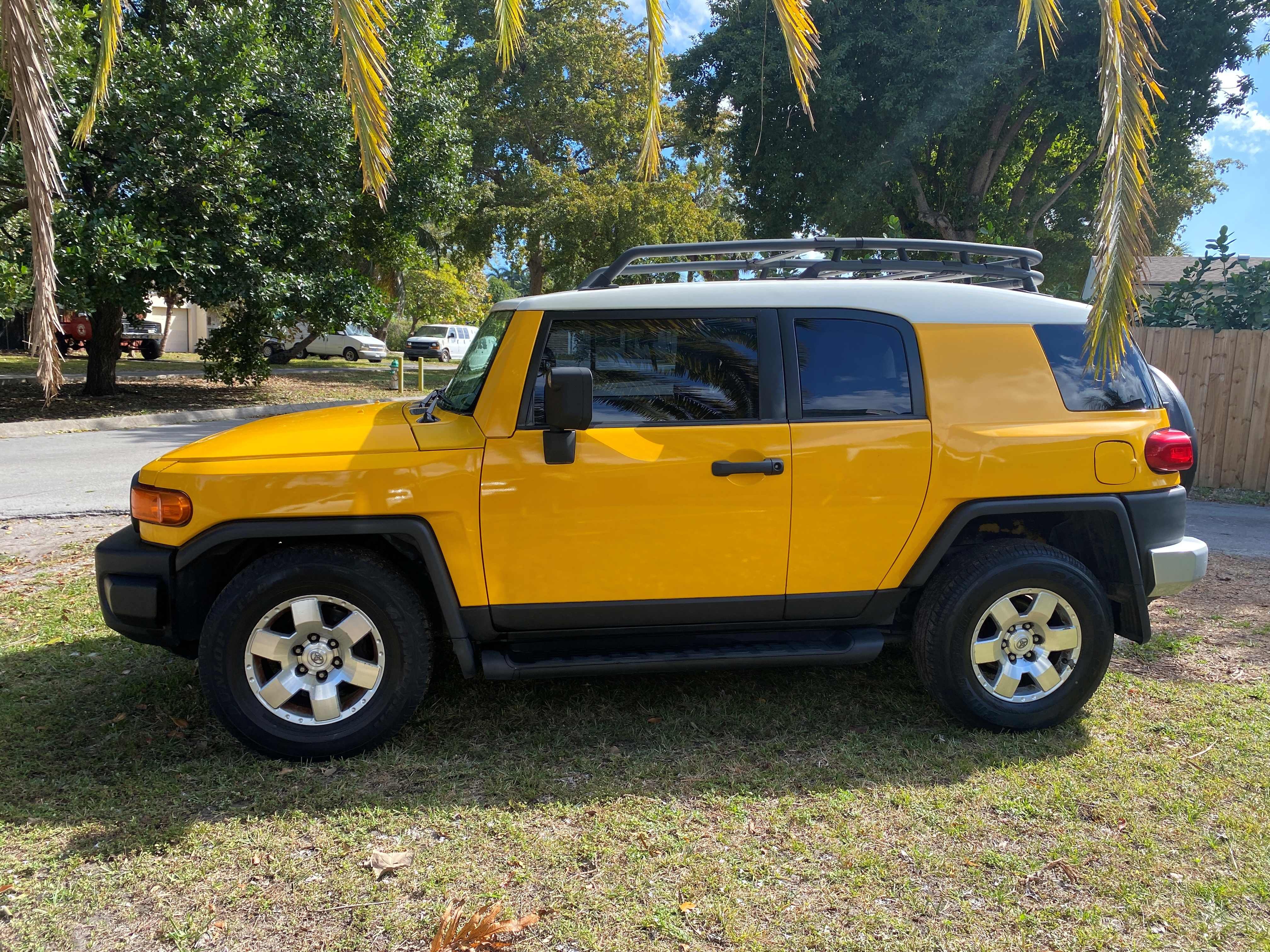 Used 2007 Toyota FJ Cruiser 2WD image 19