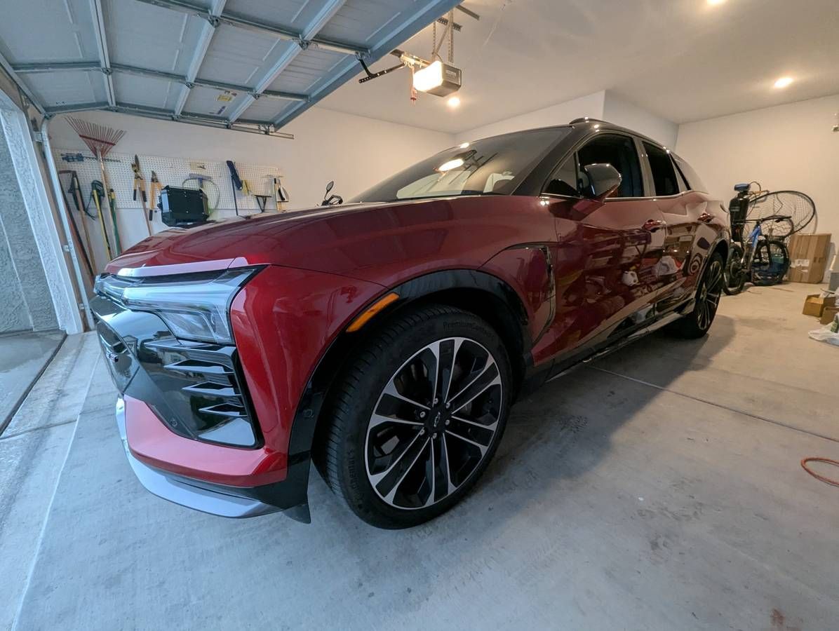 Used 2025 Chevrolet Blazer EV SS AWD/4WD image 6