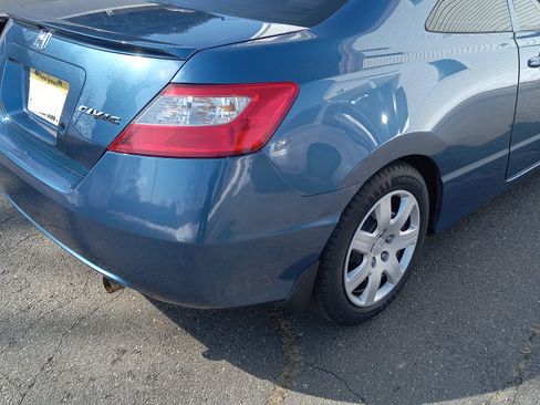 Used 2010 Honda Civic LX image 19