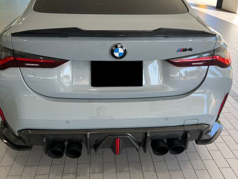 Used 2021 BMW M4 Coupe w/ Executive Package image 12