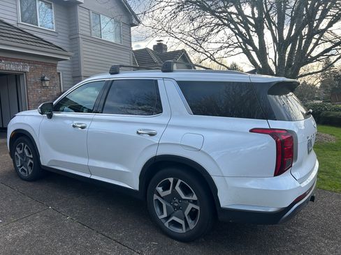 Used 2025 Hyundai Palisade SEL image 2