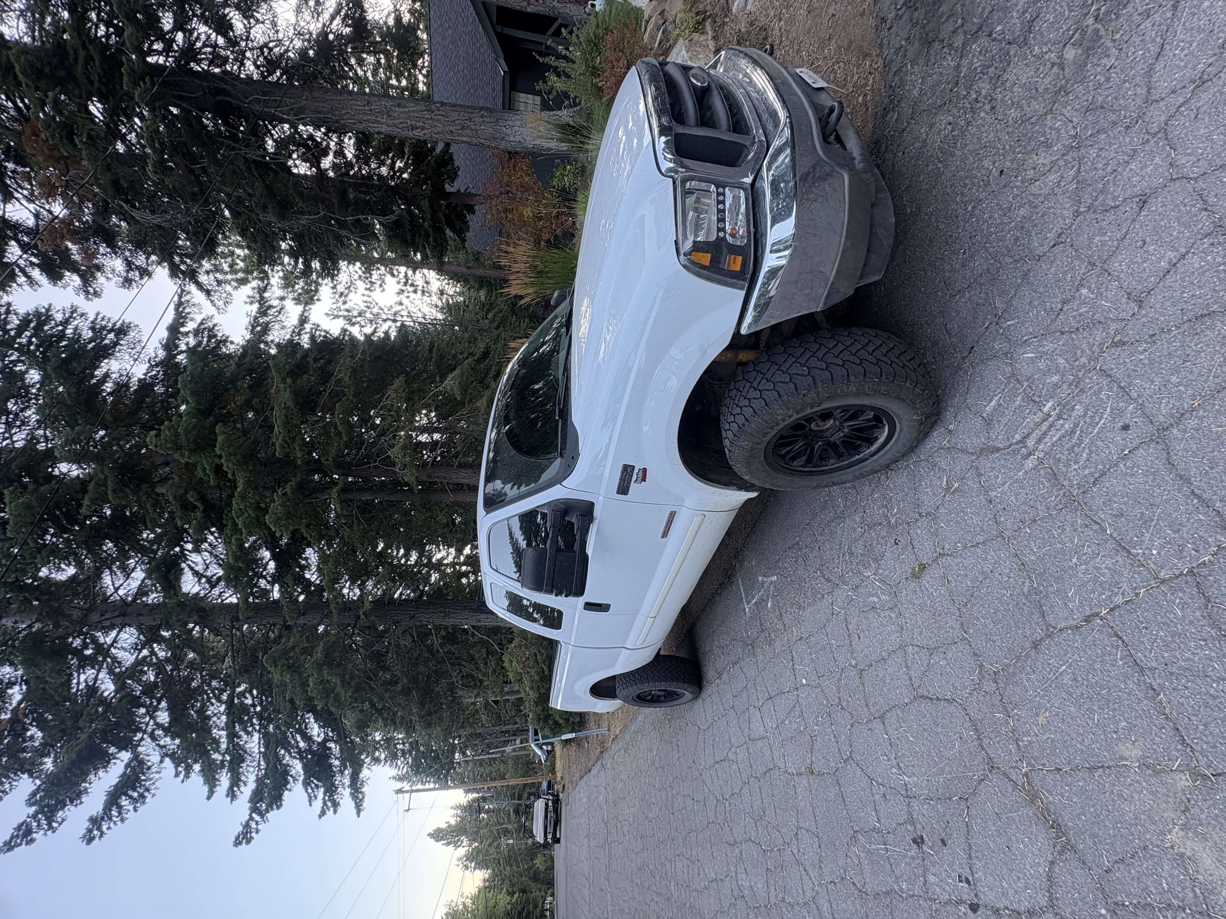 Used 2003 Ford F250 XLT AWD/4WD image 6