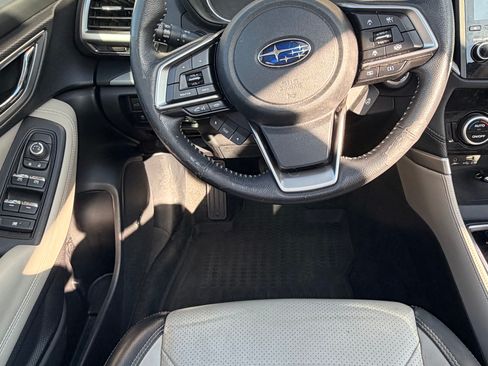 Used 2020 Subaru Forester Limited image 8