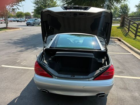 Used 2004 Mercedes-Benz SL 500 image 11