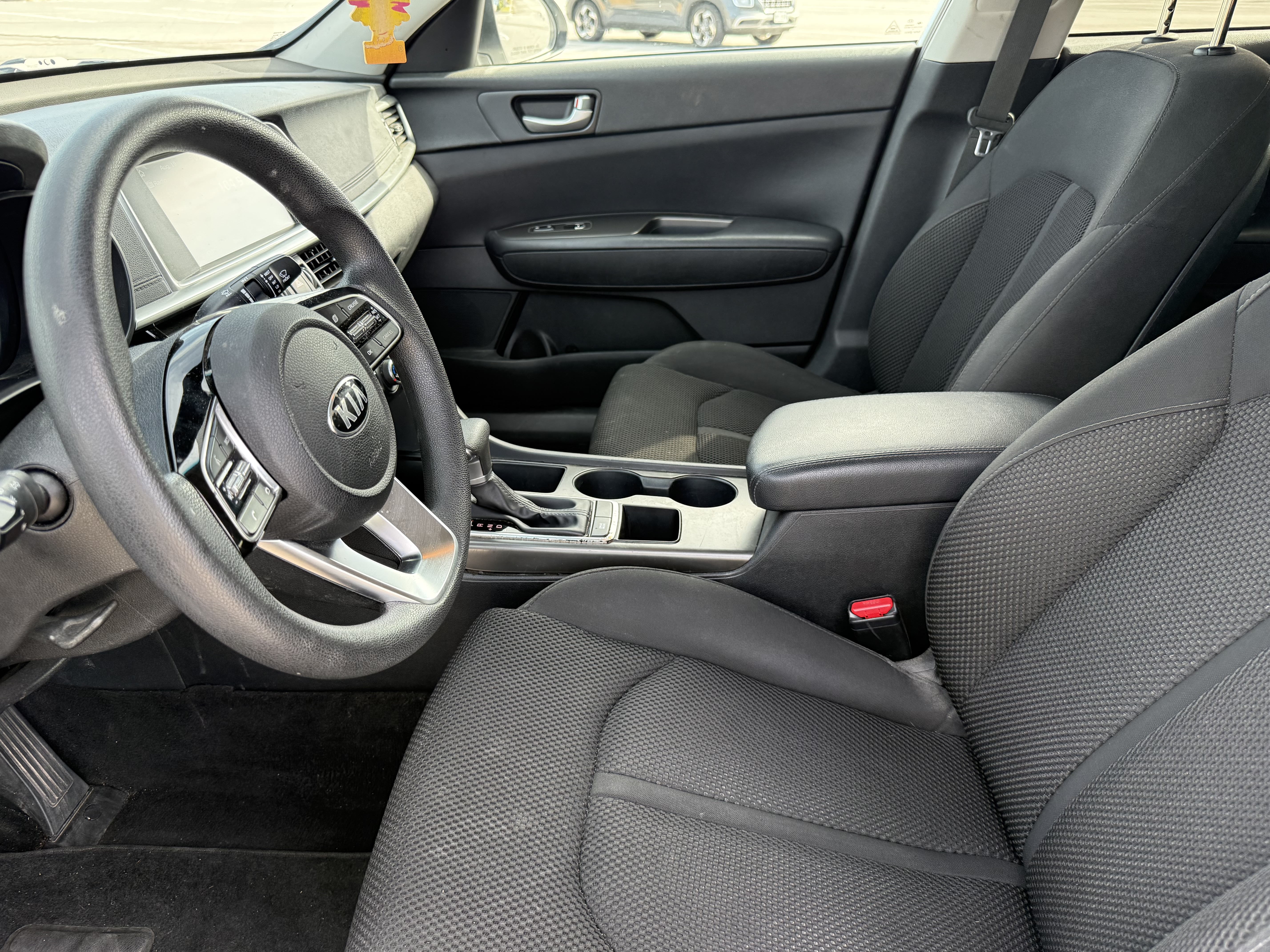 Used 2019 Kia Optima LX FWD image 11