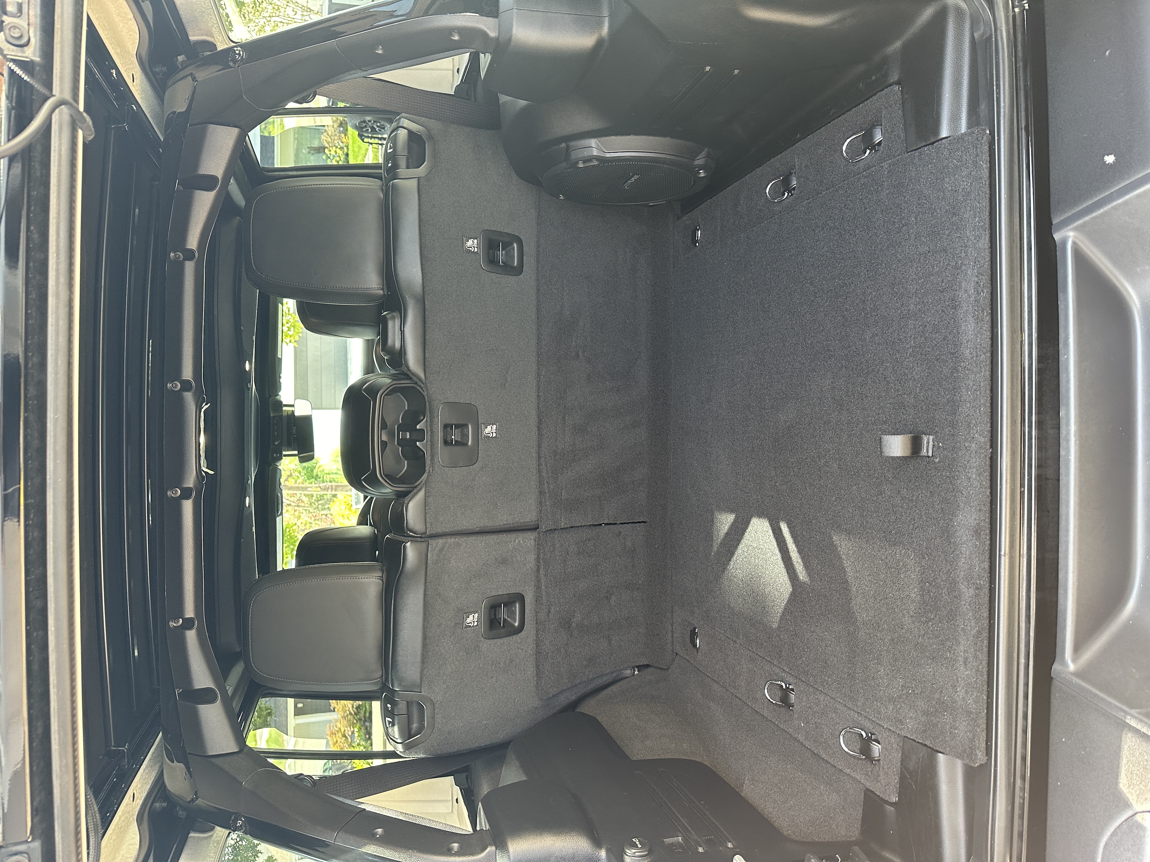 Used 2025 Jeep Wrangler Unlimited Rubicon 392 AWD/4WD image 13