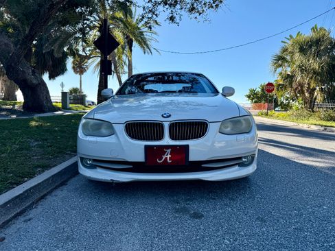 Used 2011 BMW 328i xDrive Coupe image 9