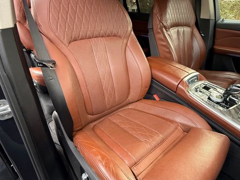 Used 2019 BMW X7 xDrive40i w/ Premium Package image 29