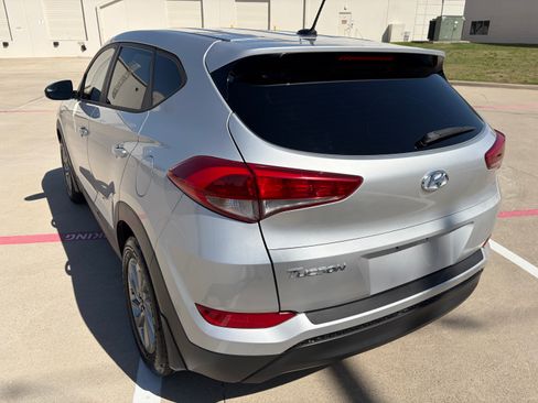Used 2016 Hyundai Tucson SE image 10
