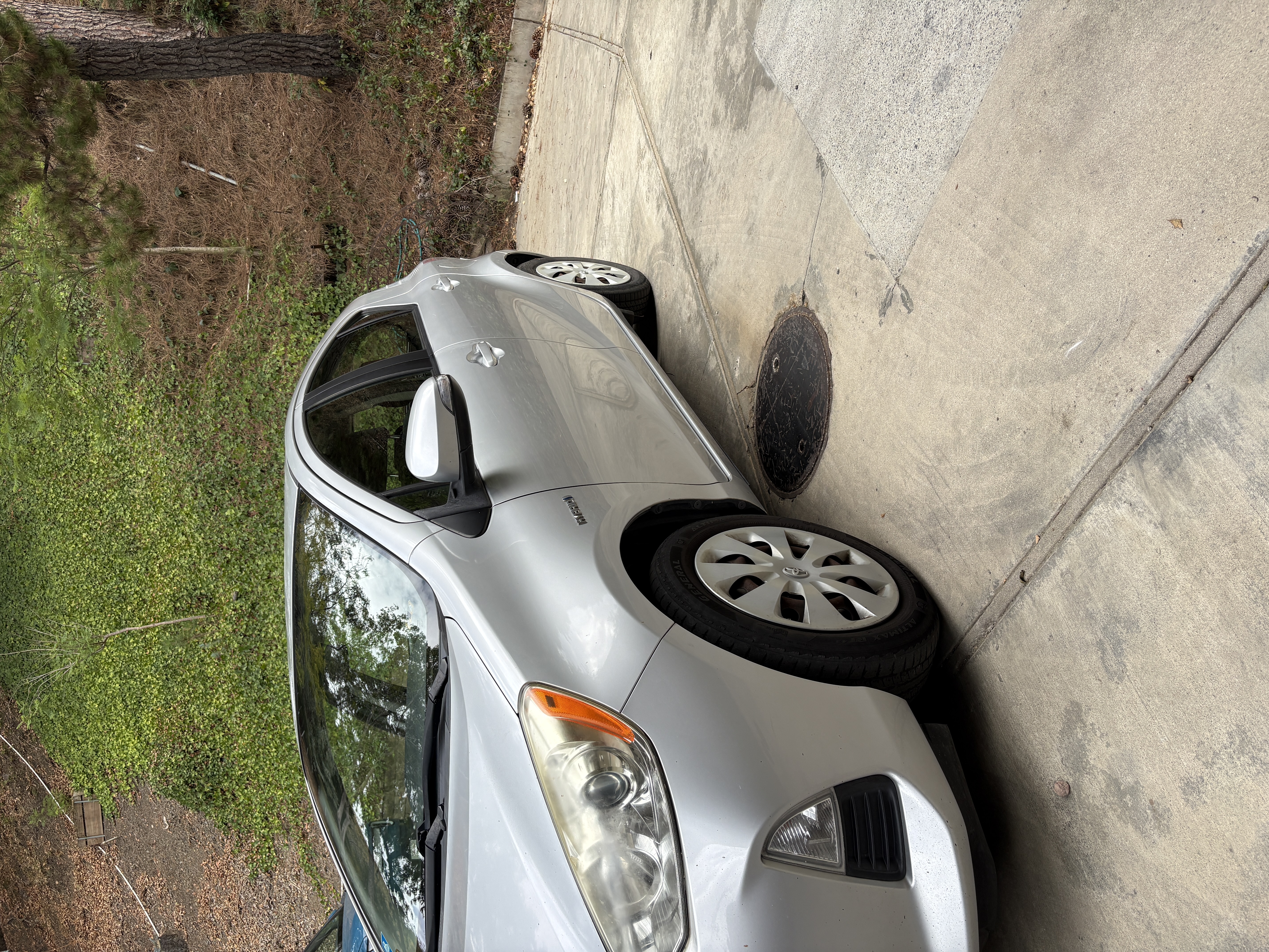 Used 2013 Toyota Prius C Two FWD image 6